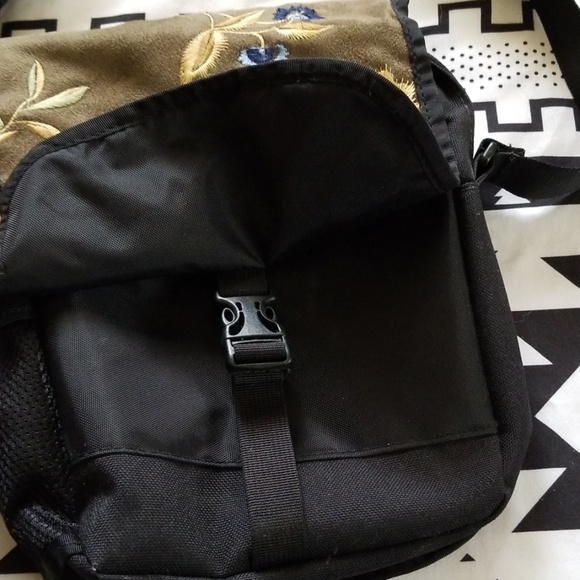 Embroidered Crossbody Bag - Picture 3 of 8